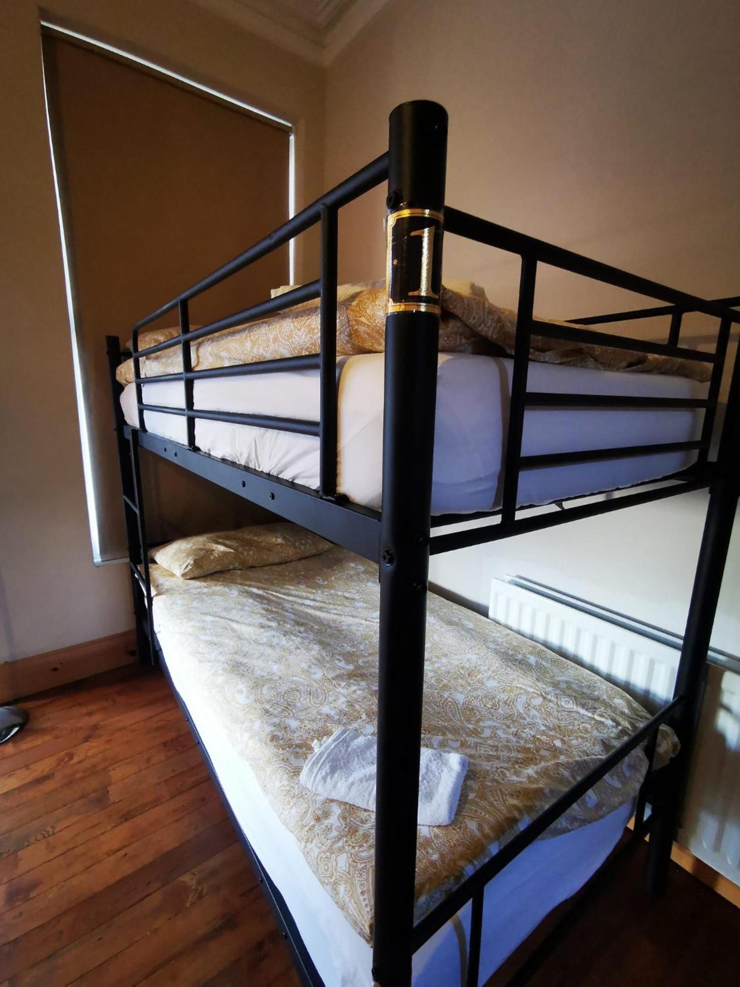 Gr8 Hostel At The Mount 贝尔法斯特 外观 照片